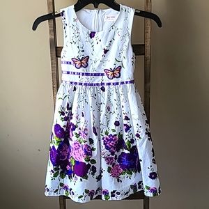 Girls dress
